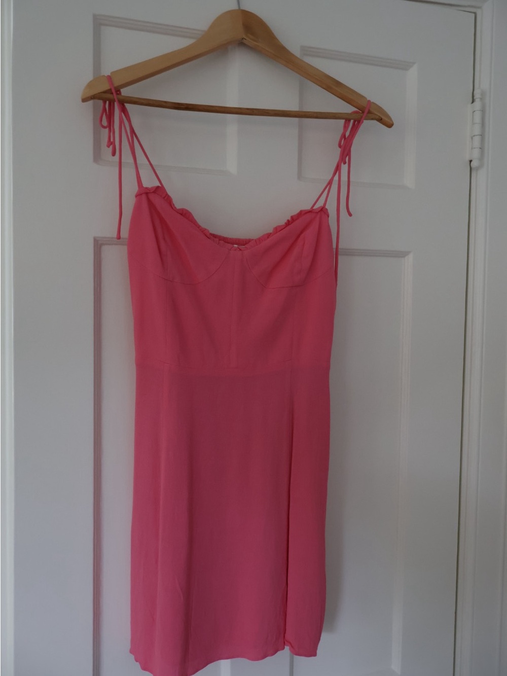 Wilfred (Aritzia) Pink Tie-Shoulder Mini Dress